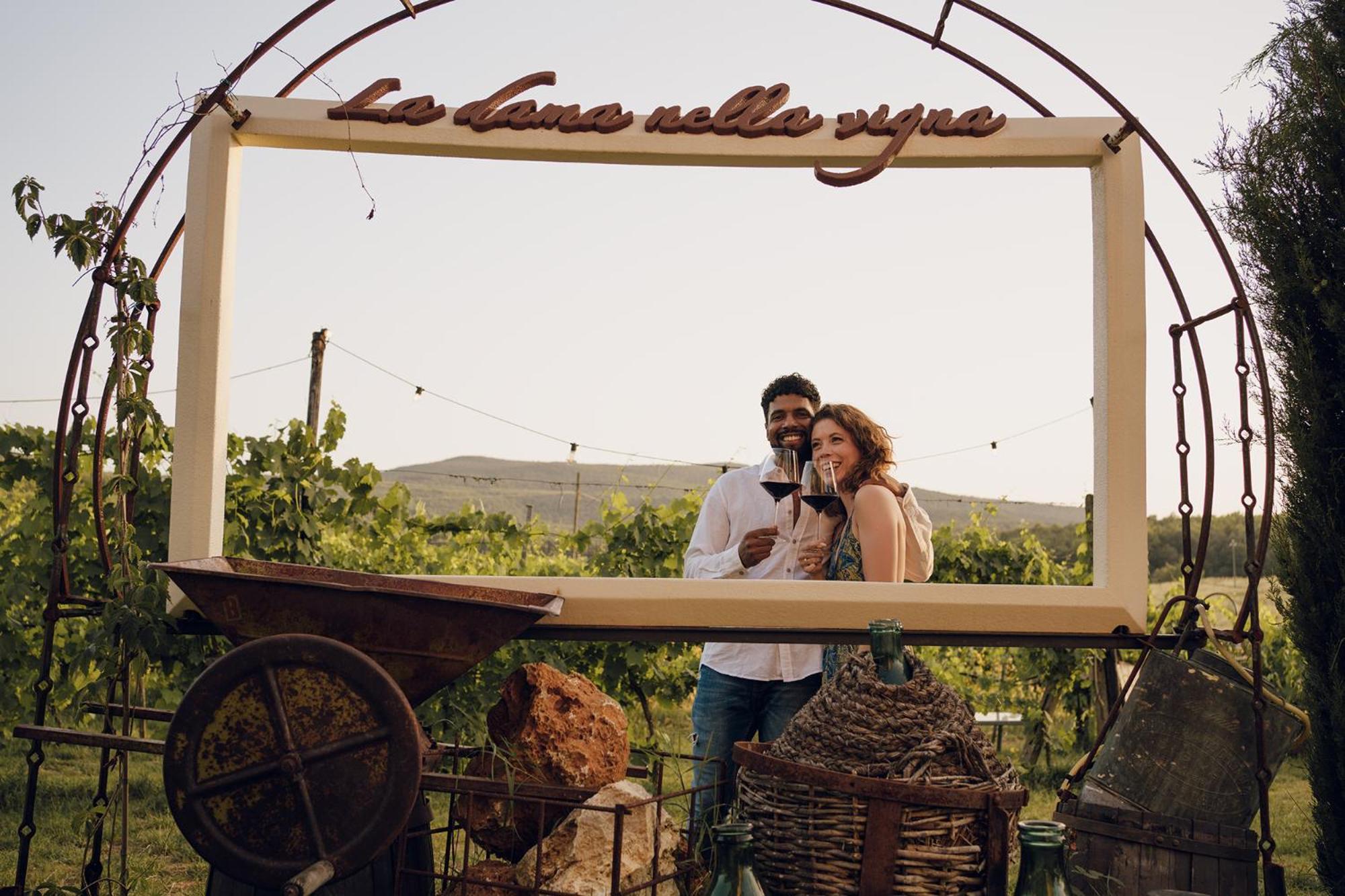 La Dama Country Rooms Monteriggioni Exterior photo